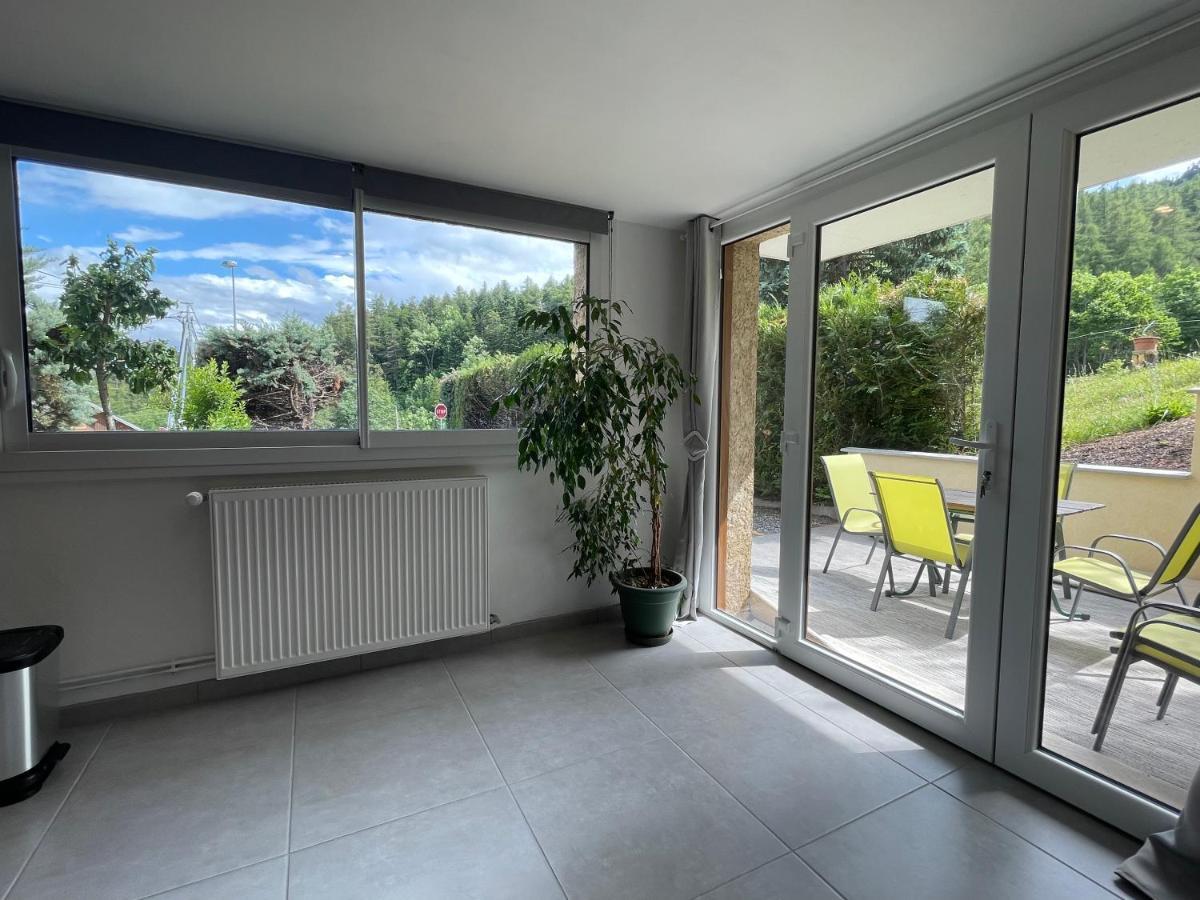 Maison L'Aiguille - 2 Appartements, 5 Chambres Et Table D'Hotes Au Pied De La Montagne A La Station De Laye Εξωτερικό φωτογραφία